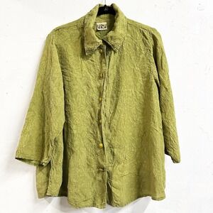 URU Textured Floral 100 Silk Shirt Olive Green Button Women Medium Lightweight